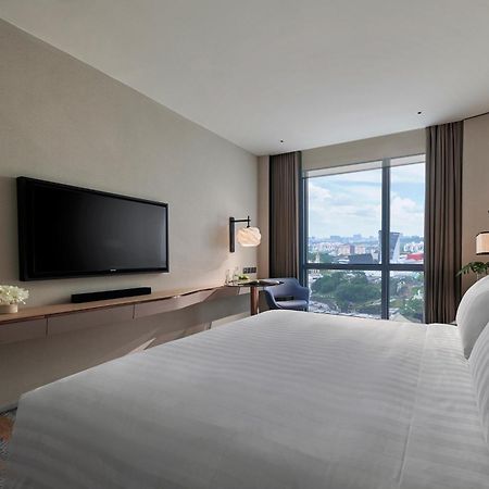 Отель Amari Куала-Лумпур Экстерьер фото Deluxe Room