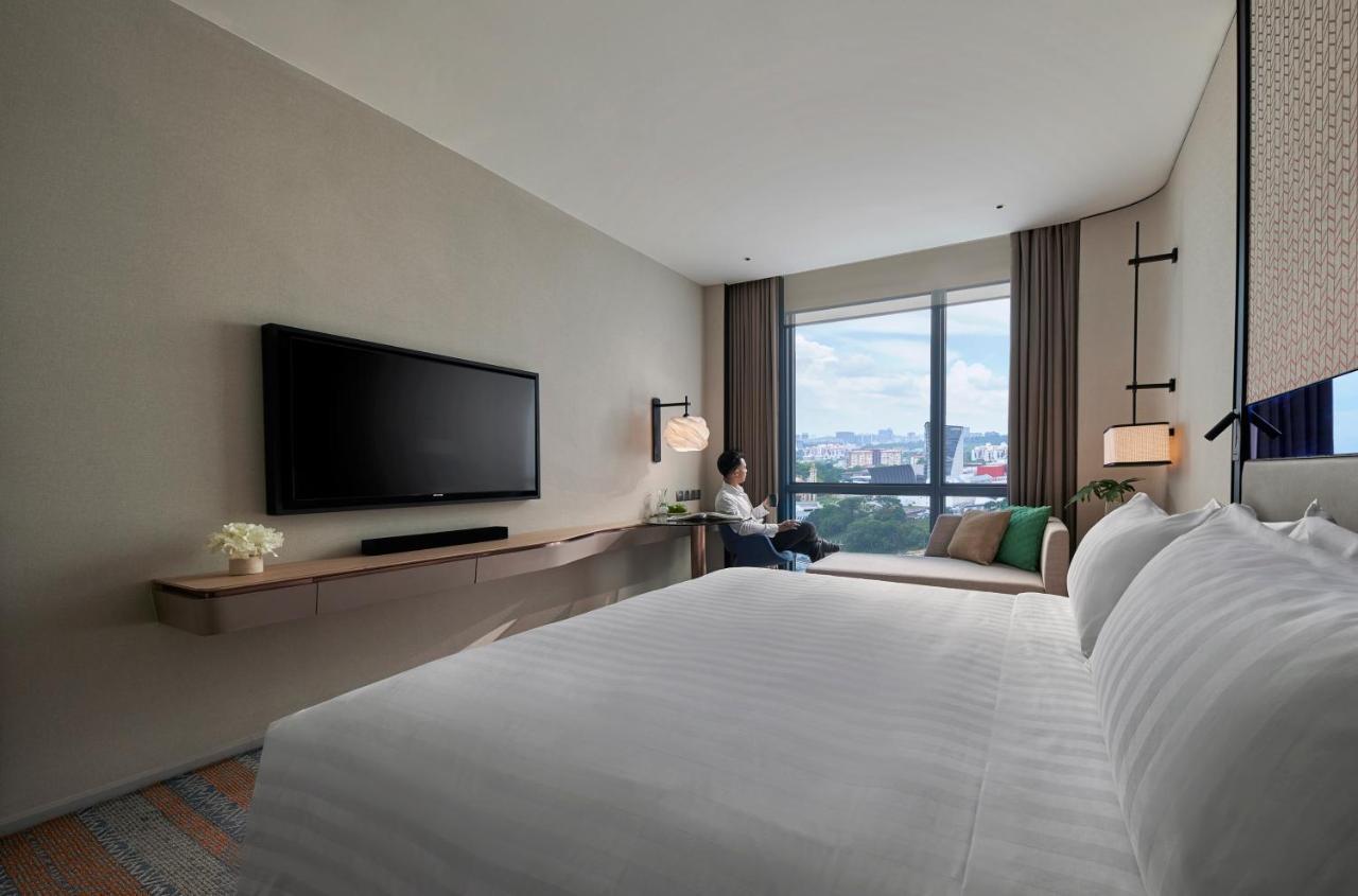 Отель Amari Куала-Лумпур Экстерьер фото Deluxe Room